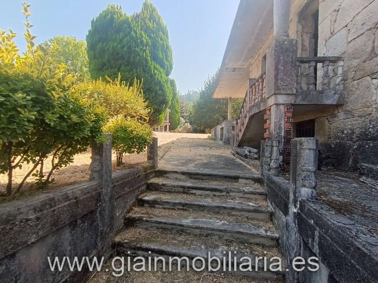Casa con jardín en venta en Calle Outon, imagen 5