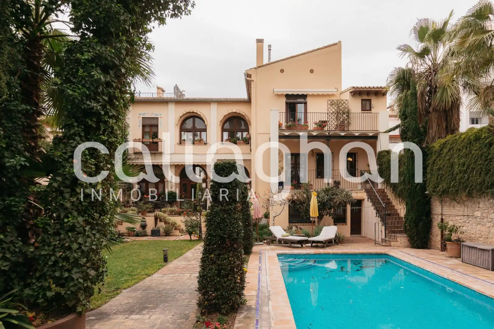 Villa con piscina in vendita a Rocafort