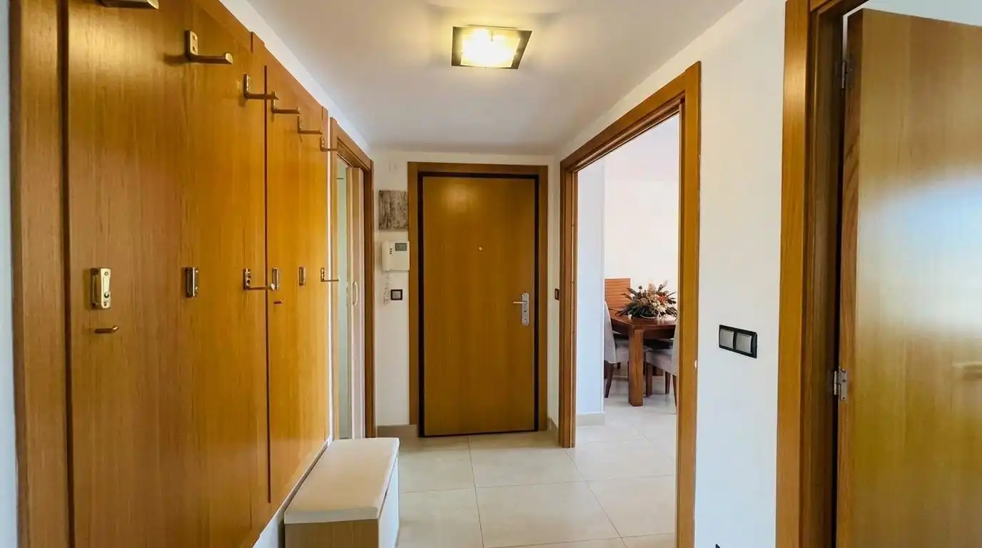 Flat with terrace for sale in Playa de San Juan - El Cabo de las Huertas, imagen 2