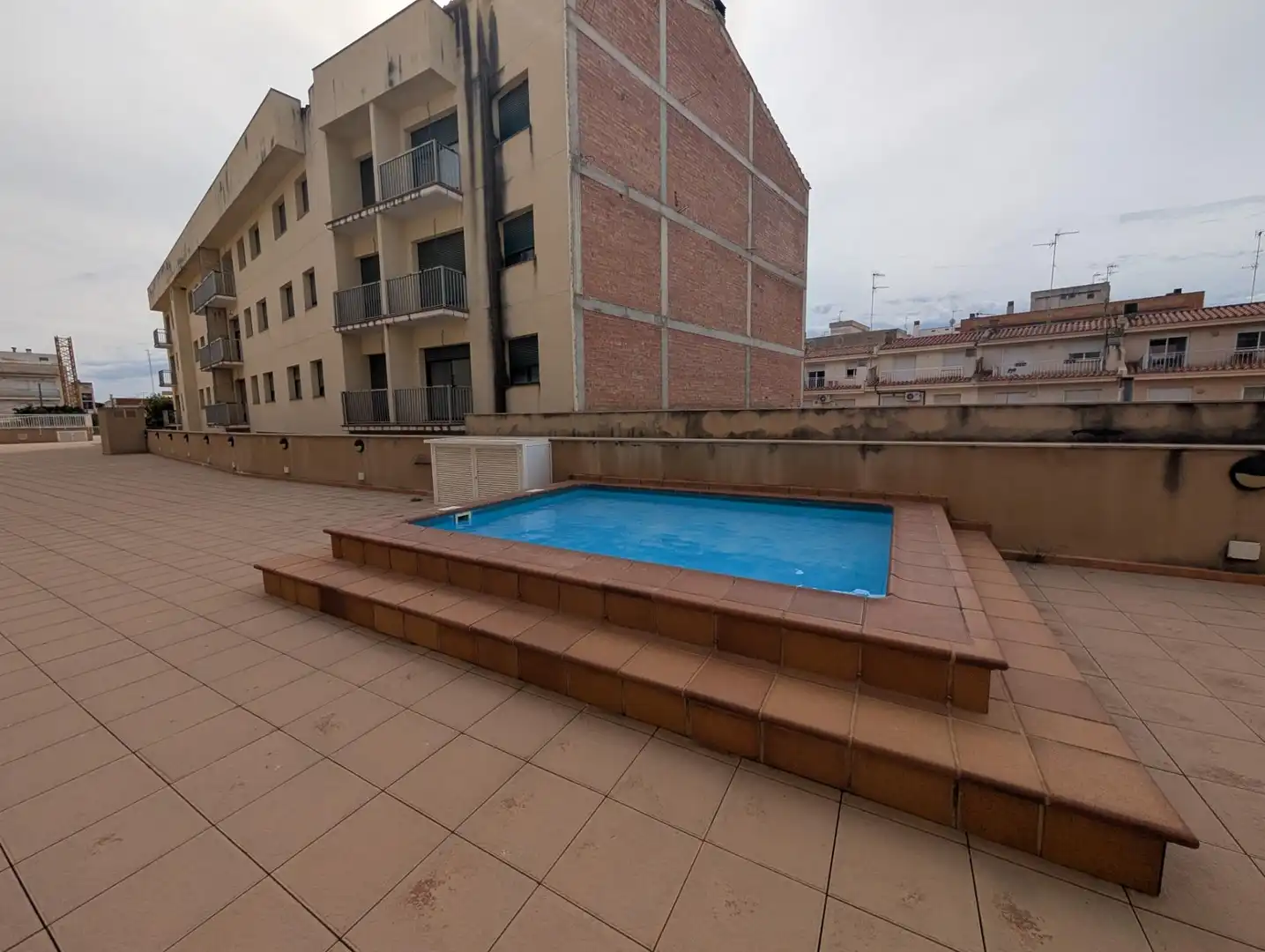 Schwimmbecken von Wohnung zum Verkauf in Alcanar mit Terrasse