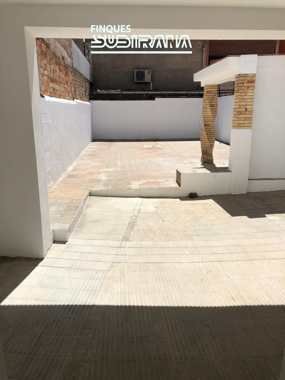 Terrassa de Planta baixa en venda en Igualada amb Calefacció, Parquet i Terrassa