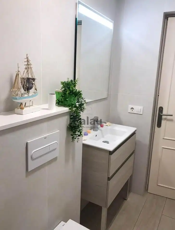 Baño de Piso en venta en Ciutadella de Menorca con Terraza