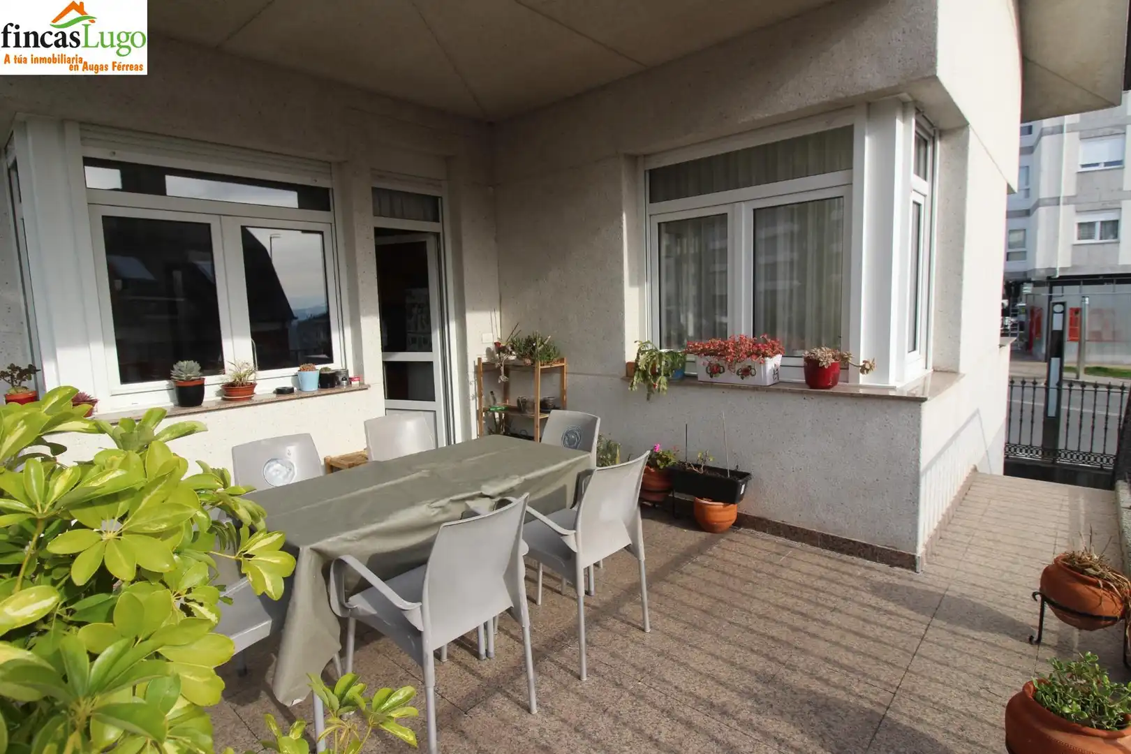 Terraza de Casa o chalet en venta en Lugo con Jardín privado, Terraza y Trastero