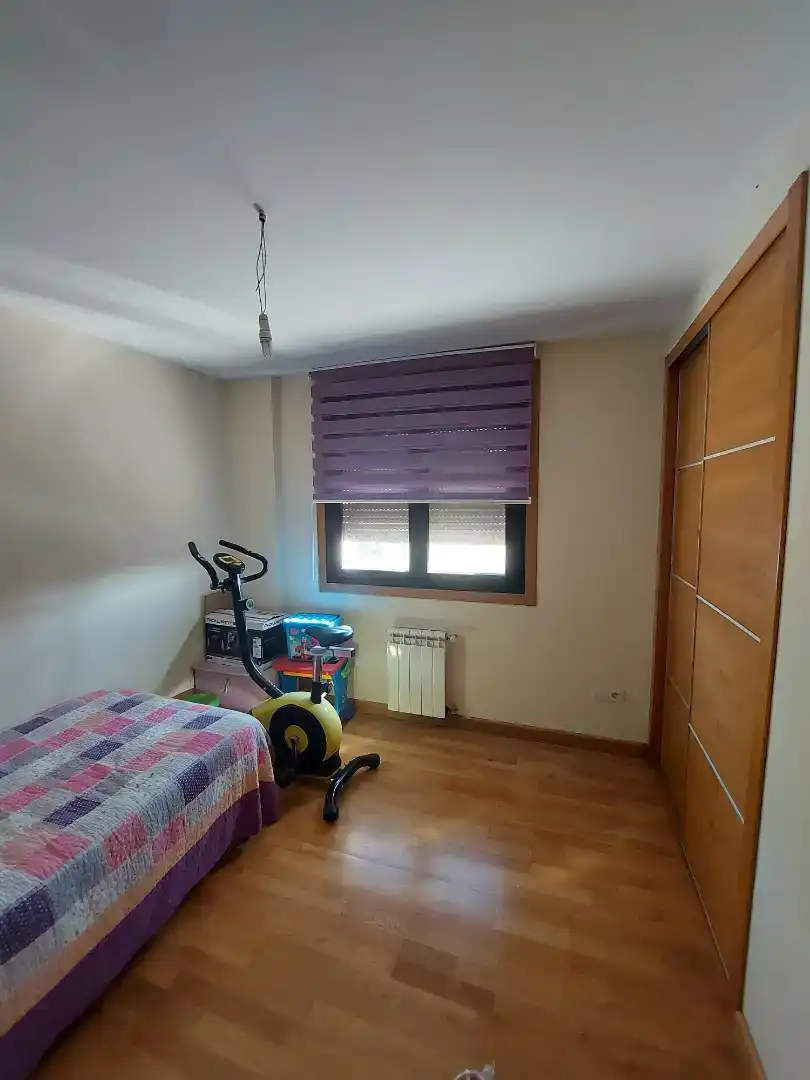 Bedroom of Flat for rent in Outeiro de Rei  with Parquet flooring and Furnished