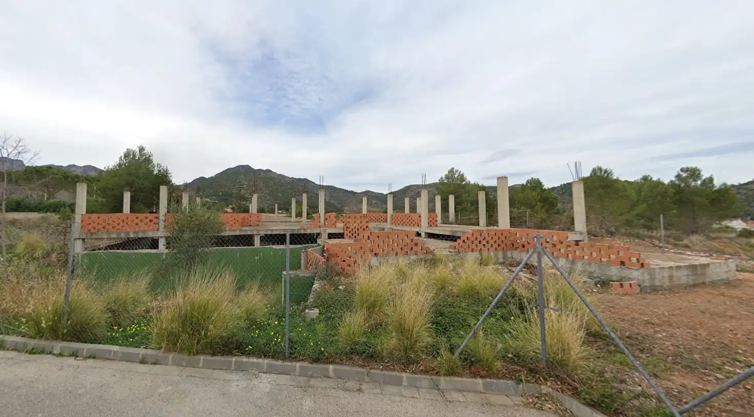 Vista exterior de Edifici en venda en Gandia