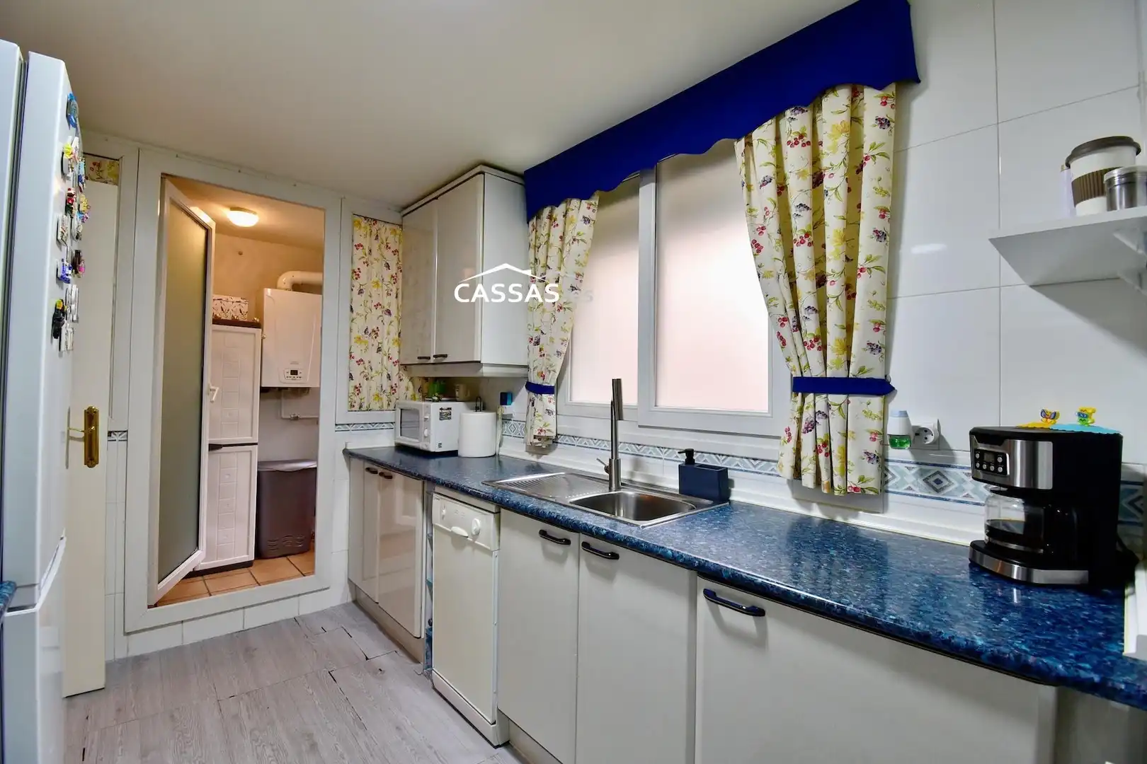 Cocina de Piso en venta en Torrejón de Ardoz con Calefacción, Trastero y Piscina comunitaria