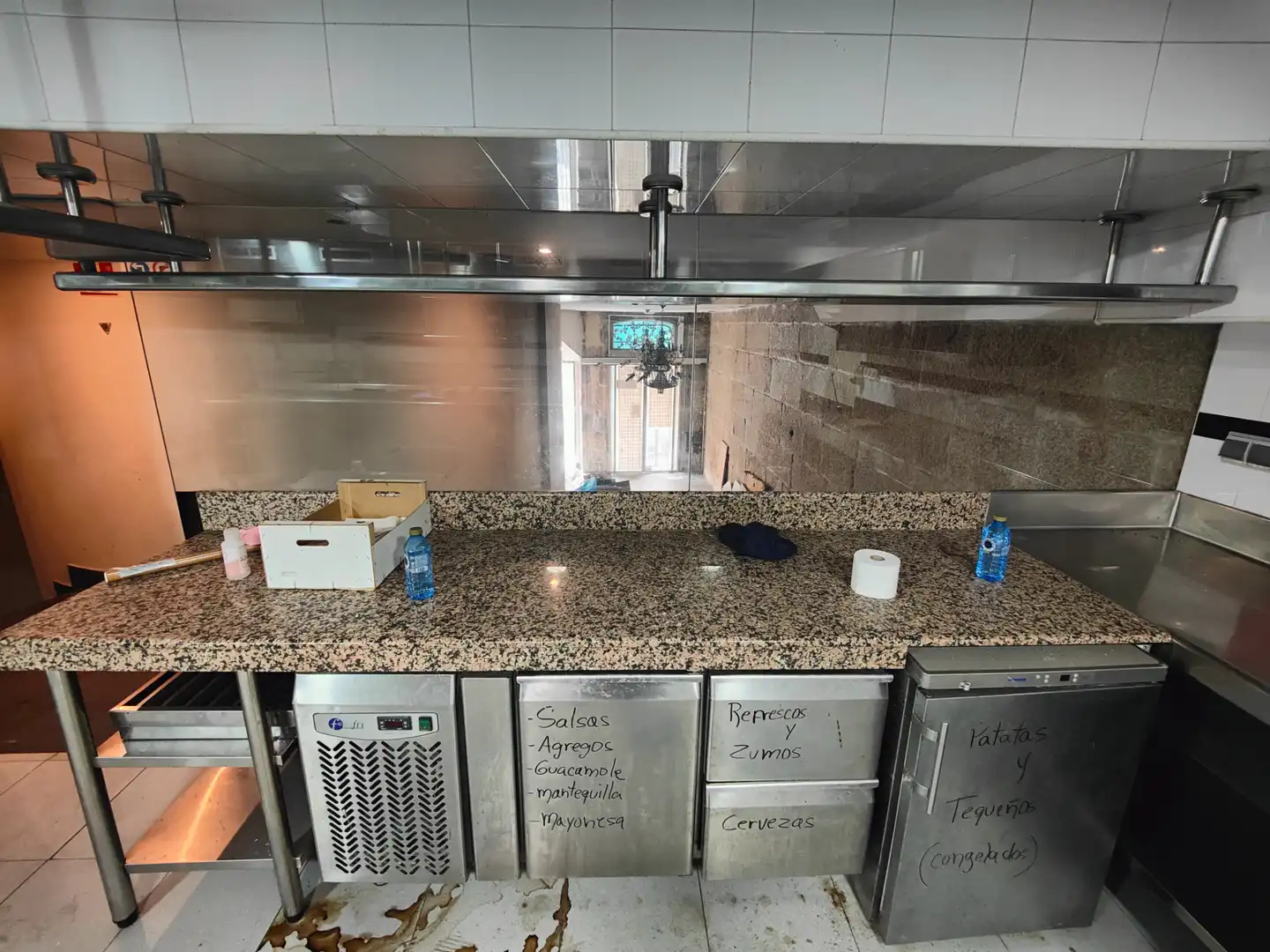 Kitchen of Commercial properties for rent in Vigo   with Air Conditioner