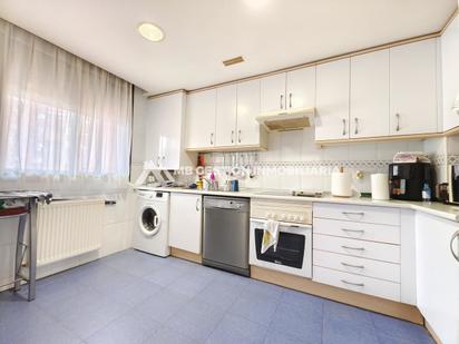 Kitchen of Single-family semi-detached for sale in Humanes de Madrid  with Air Conditioner, Terrace and Balcony