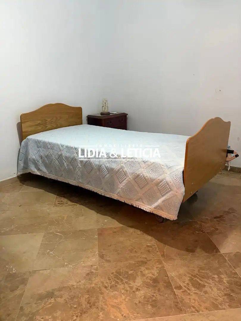 Dormitori de Casa adosada en venda en Alcalá de Guadaira