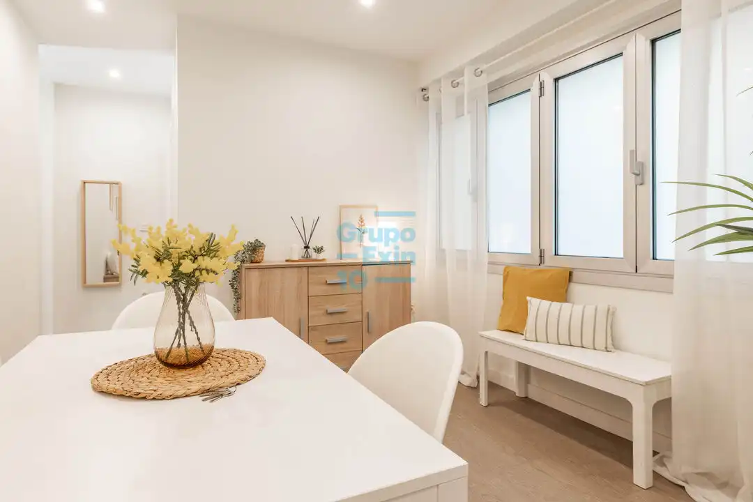 Comedor de Piso en venta en Donostia - San Sebastián  con Calefacción