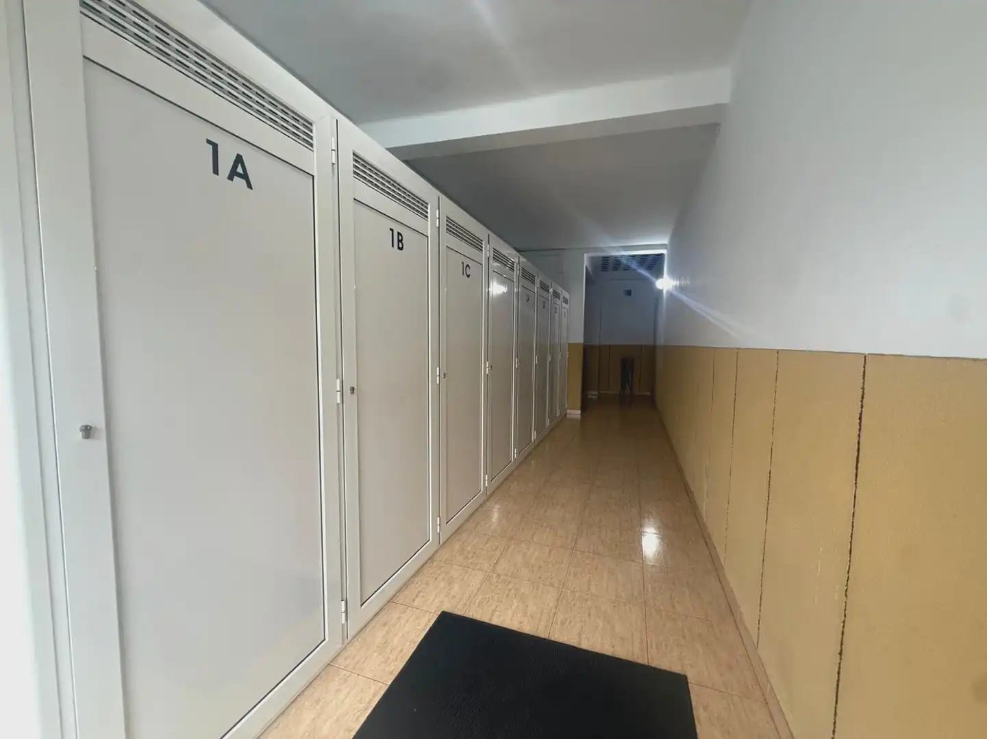 Pis en venda en Avilés amb Calefacció, Traster i Moblat