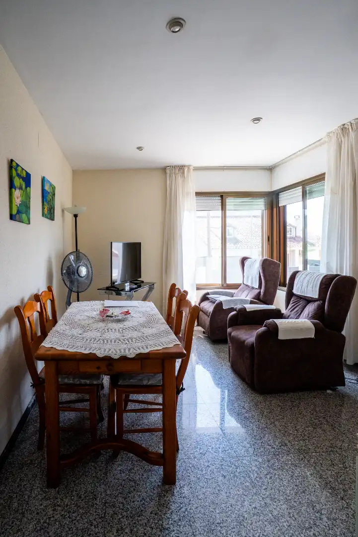 Sala d'estar de Casa o xalet en venda en Vallmoll amb Calefacció, Jardí privat i Terrassa