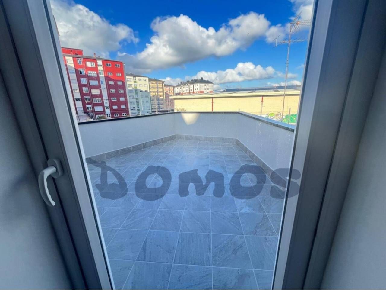 Terrassa de Casa o xalet en venda en Lugo Capital amb Calefacció, Parquet i Terrassa
