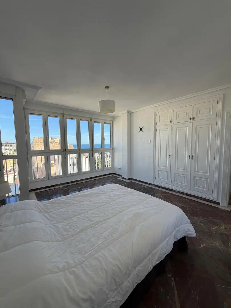 Flat for rent in Parque de Nicolás Salmerón, 11, Centro