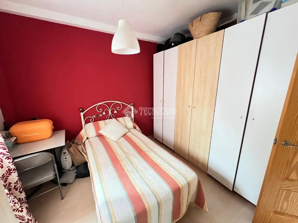 Habitación de Piso en venta en Dos Hermanas