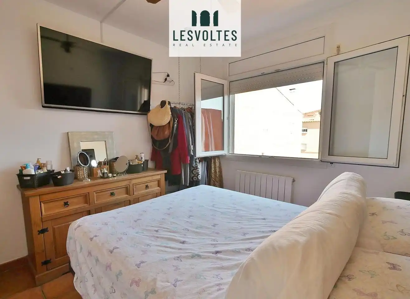 Piso en venta en Carrer de Bellcaire, La Punxa