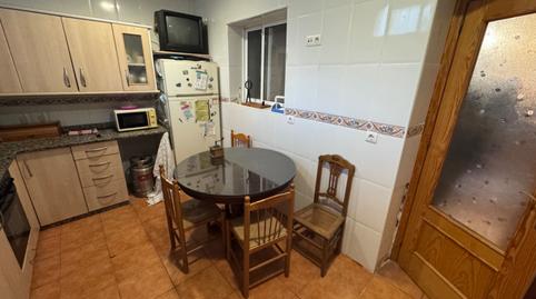 Foto 5 de Casa adosada en venda a Calle Baja, El Rabal, Villena