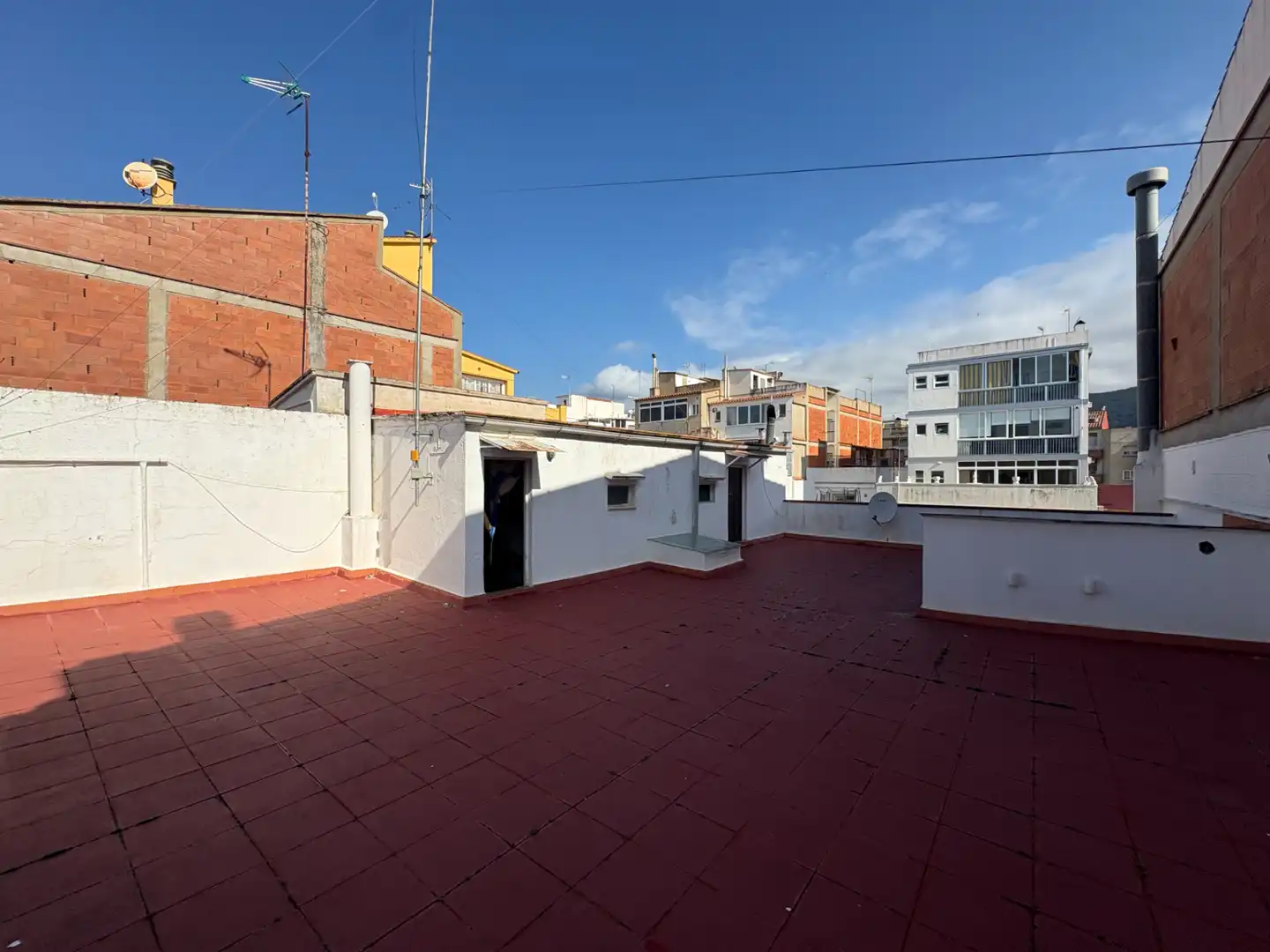Terrasse von Einfamilien-Reihenhaus zum Verkauf in Roses mit Klimaanlage, Heizung und Terrasse