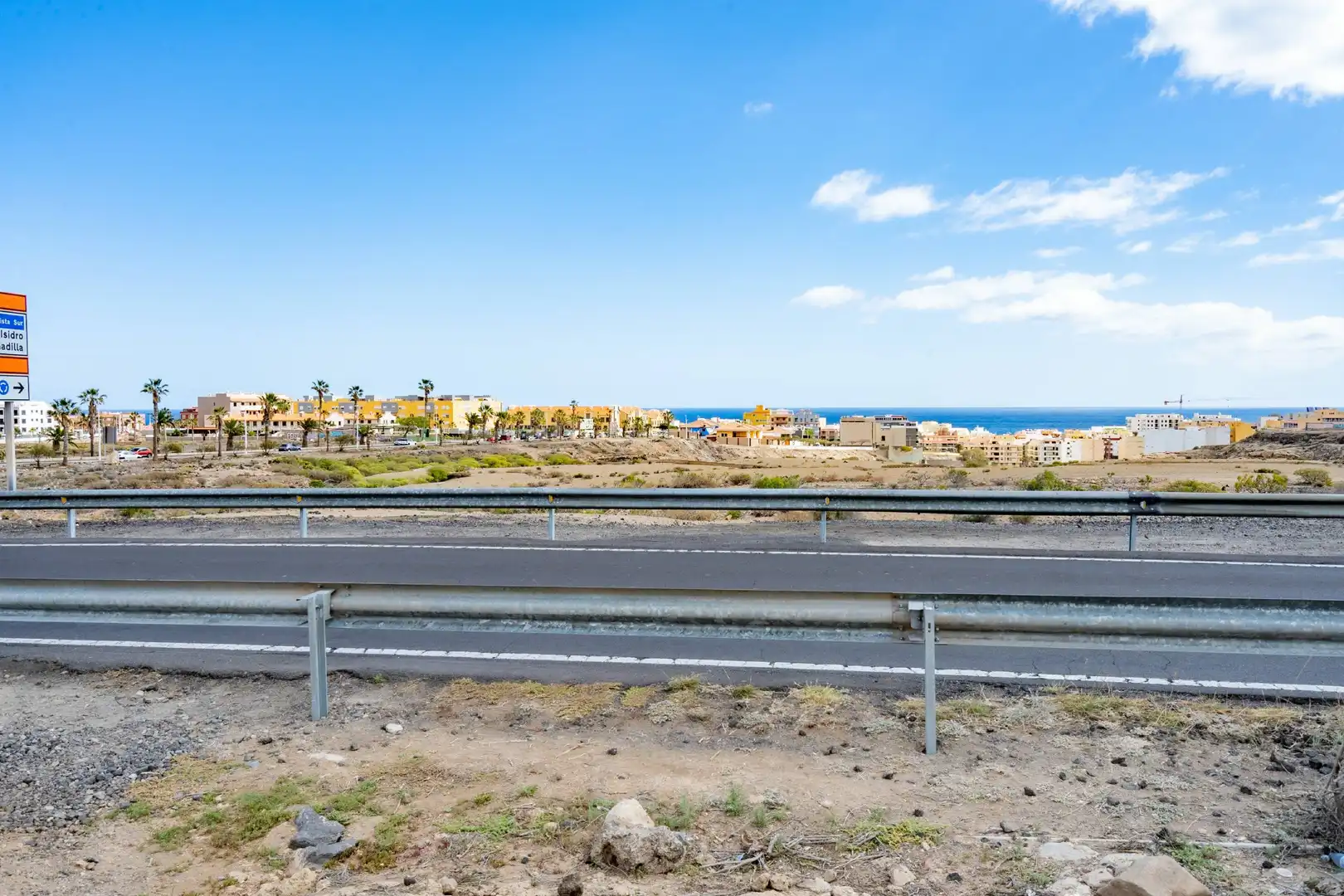 Vista exterior de Terreno en venta en Granadilla de Abona
