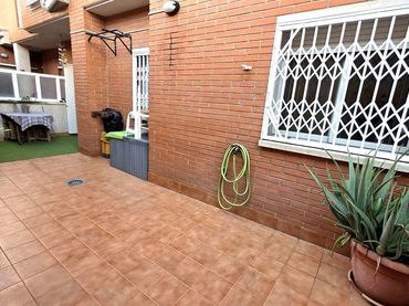 Erdgeschosswohnung mit Aufzug zum Verkauf in calle del Germà Joaquim