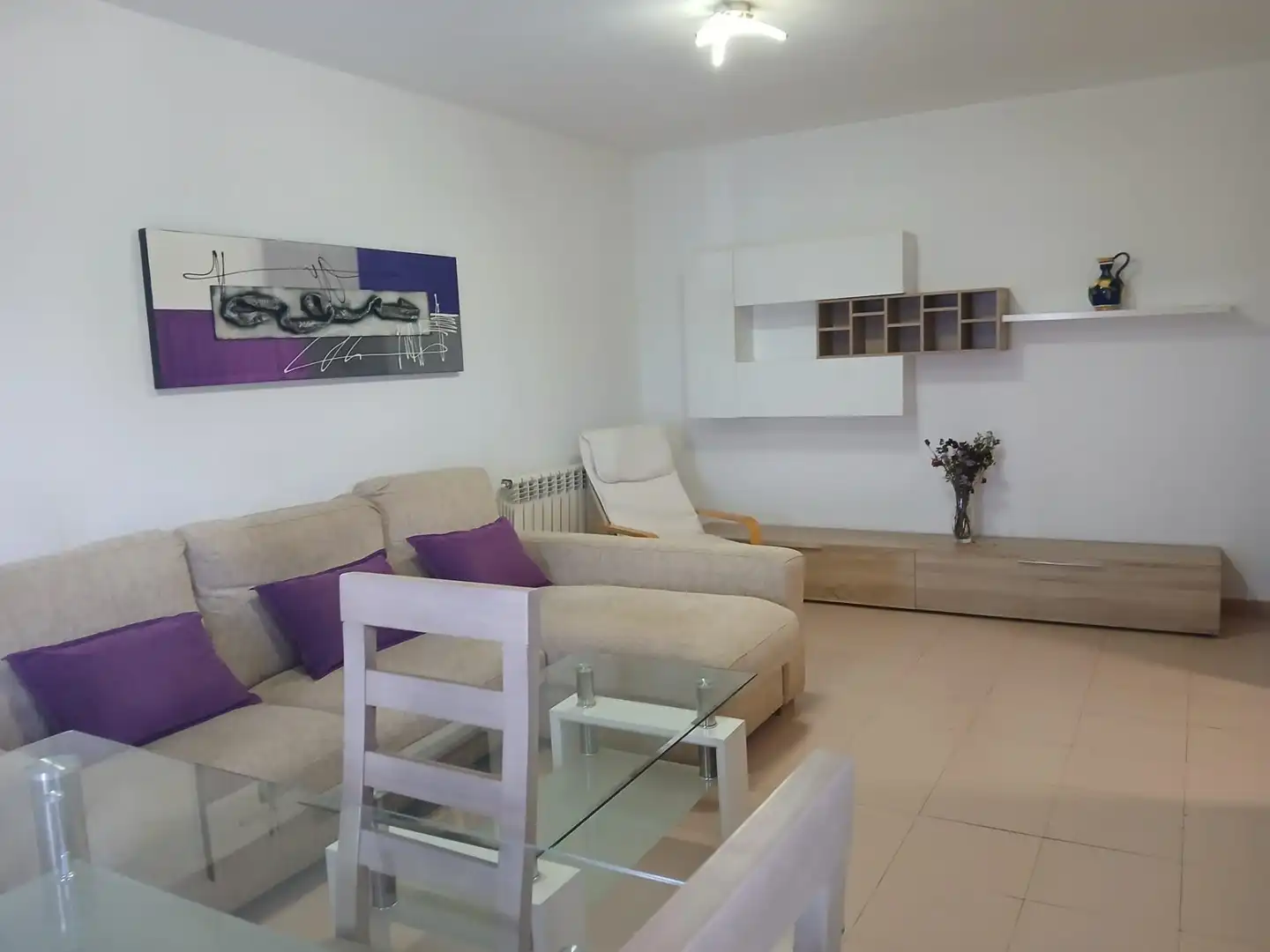 Sala de estar de Casa adosada en venta en Cáceres con Calefacción, Terraza y Balcón