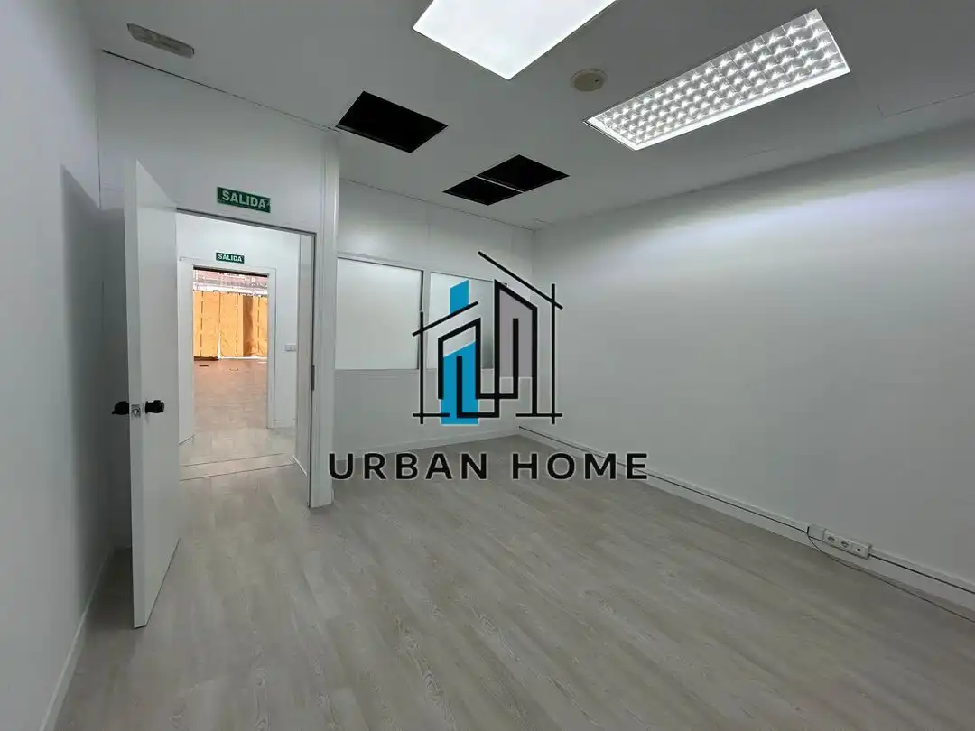 Business premises to rent in Avenida del Alcalde Miguel Castaño, imagen 9