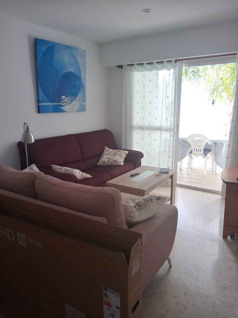 Sala d'estar de Pis en venda en Gandia amb Aire condicionat, Terrassa i Moblat