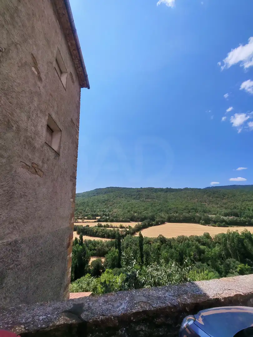 Country homes for sale in Àger