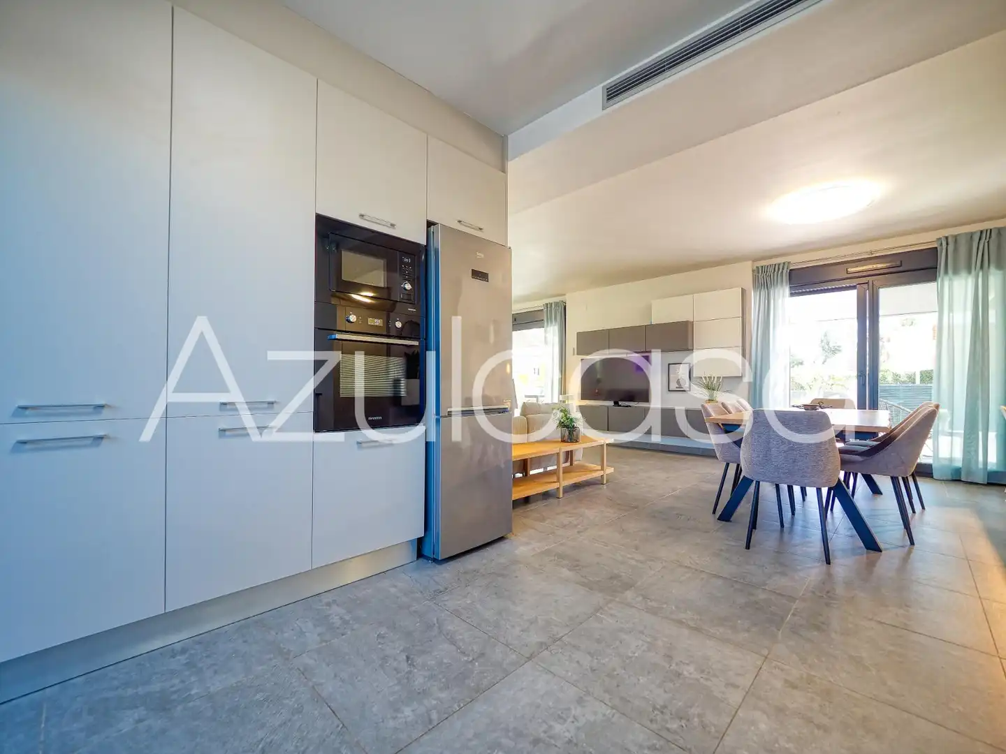 Cocina de Casa o chalet en venta en Sant Joan d'Alacant con Aire acondicionado, Terraza y Piscina