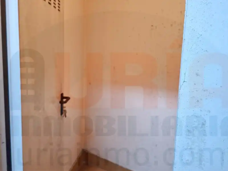 Pis en venda en Oviedo  amb Calefacció, Terrassa i Traster