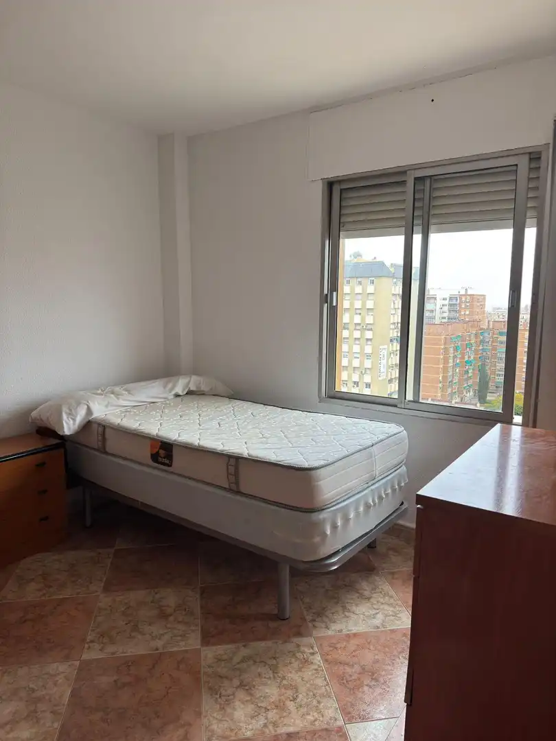 Habitación de Piso en venta en Málaga