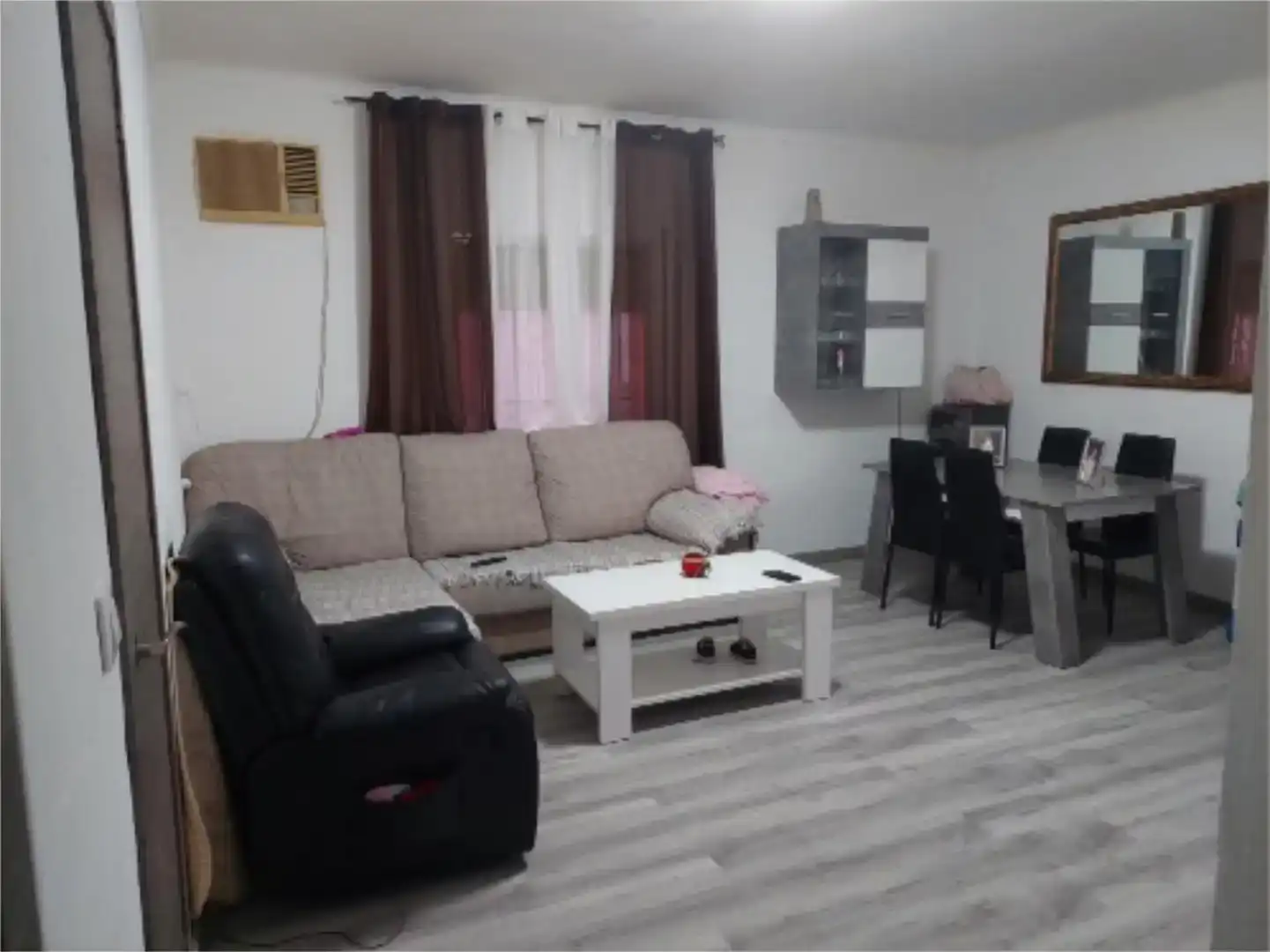 Sala de estar de Planta baja en venta en Santaella con Aire acondicionado, Parquet y Balcón