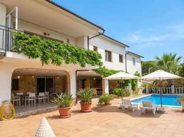 Maison avec piscine à vendre à Serra Brava