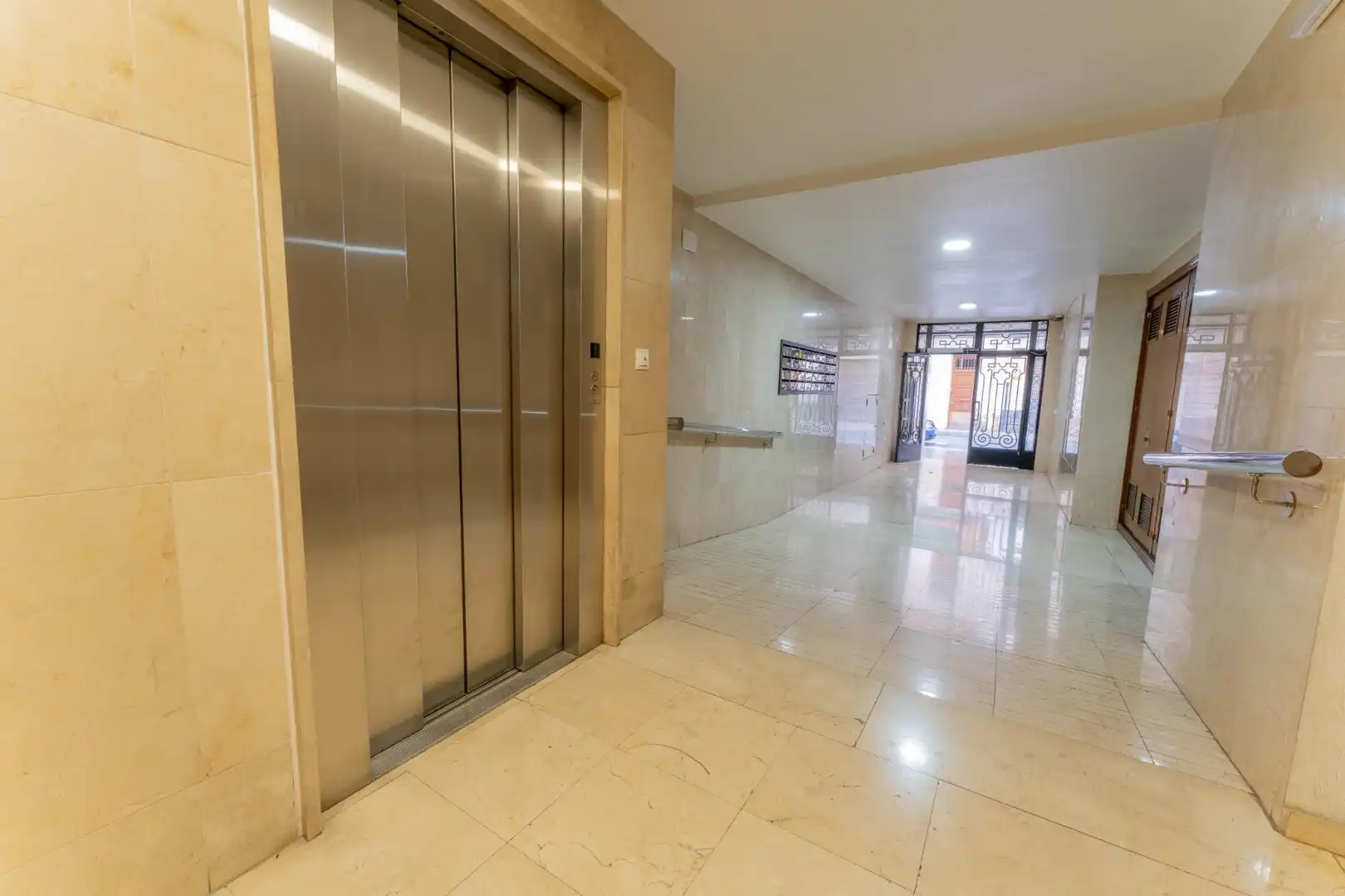Piso en venta en Alicante / Alacant con Aire acondicionado