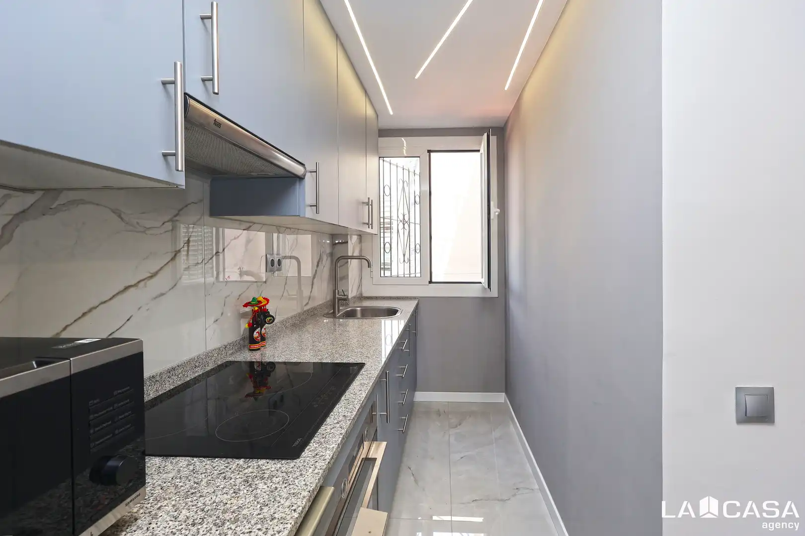 Appartement avec terrasse à vendre à Carrer del Portal de Santa Madrona, imagen 12