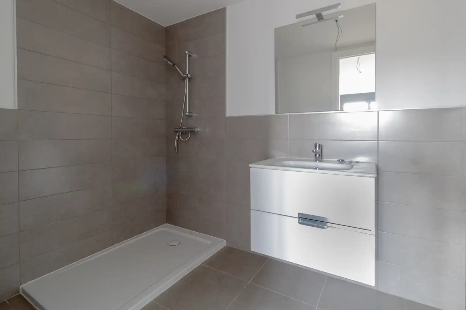 Baño de Piso en venta en Girona con Aire acondicionado, Calefacción y Parquet