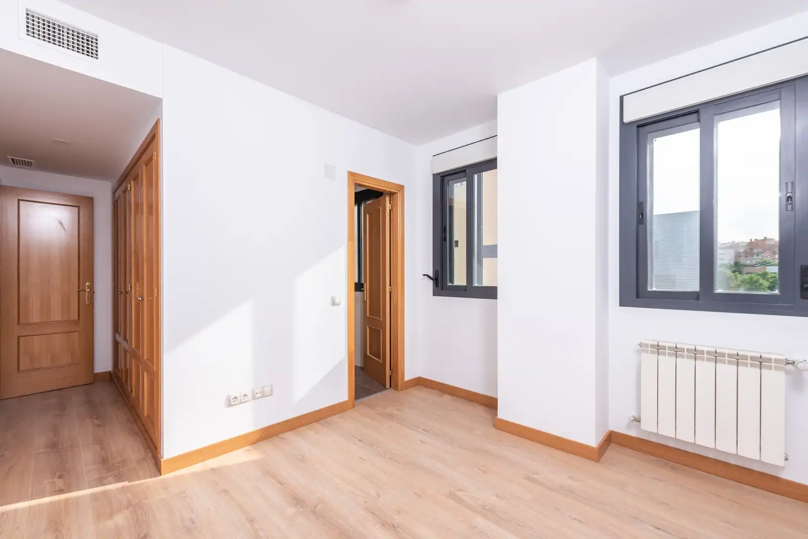 Bedroom of Flat for sale in Madrid  with Storage room