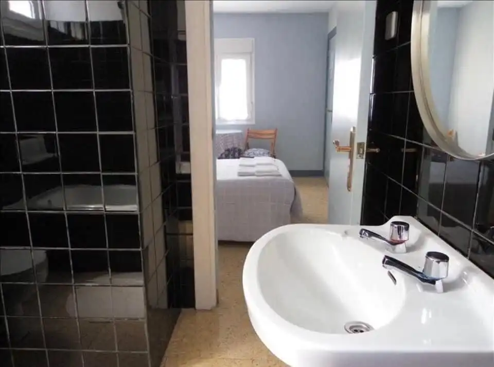 Baño de Edificio en venta en Laredo