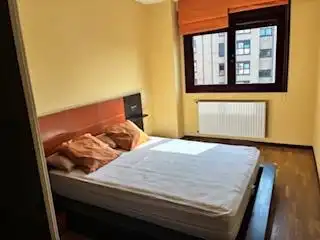 Piso en venta en Roces