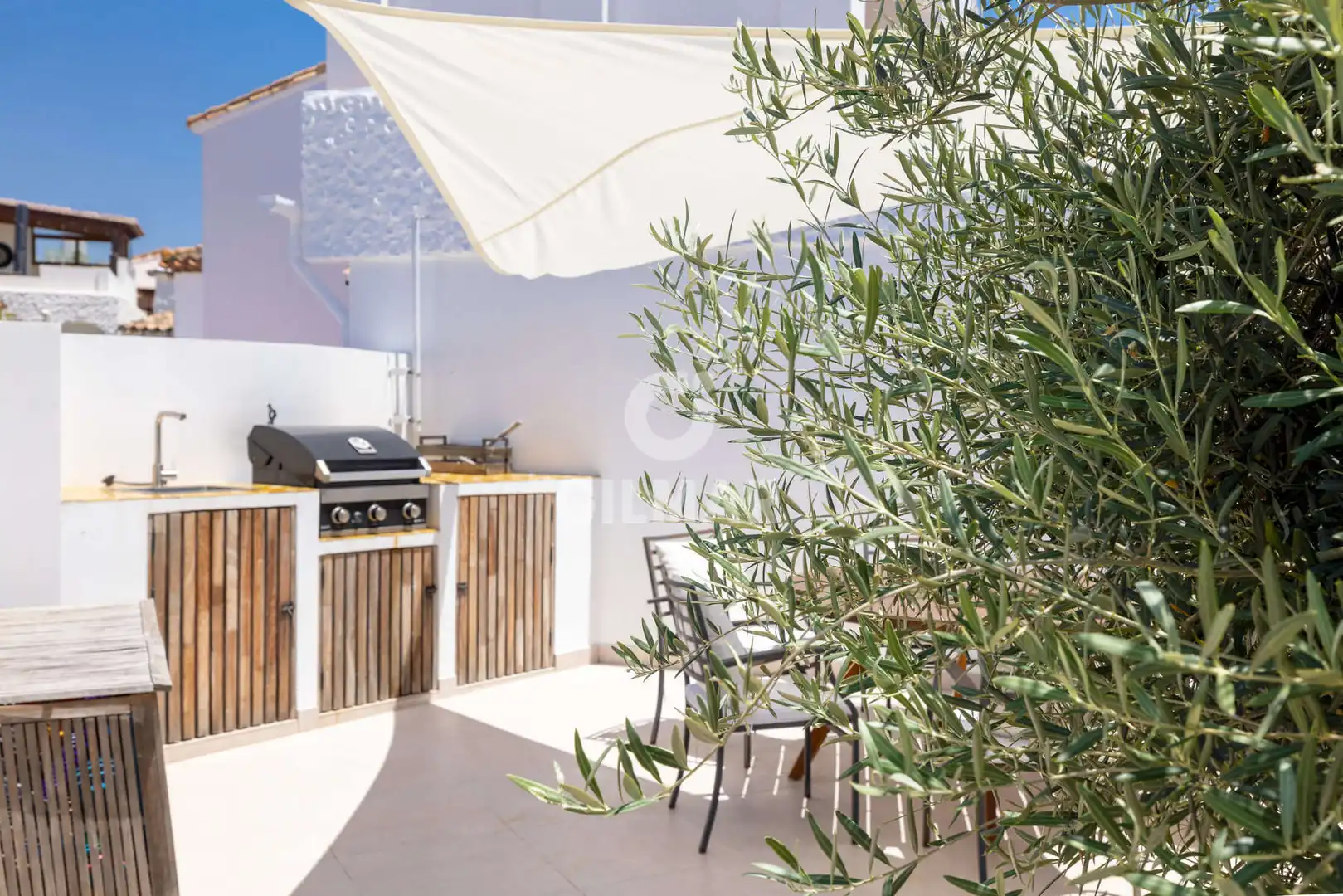 Terrassa de Casa adosada en venda en Estepona amb Jardí privat