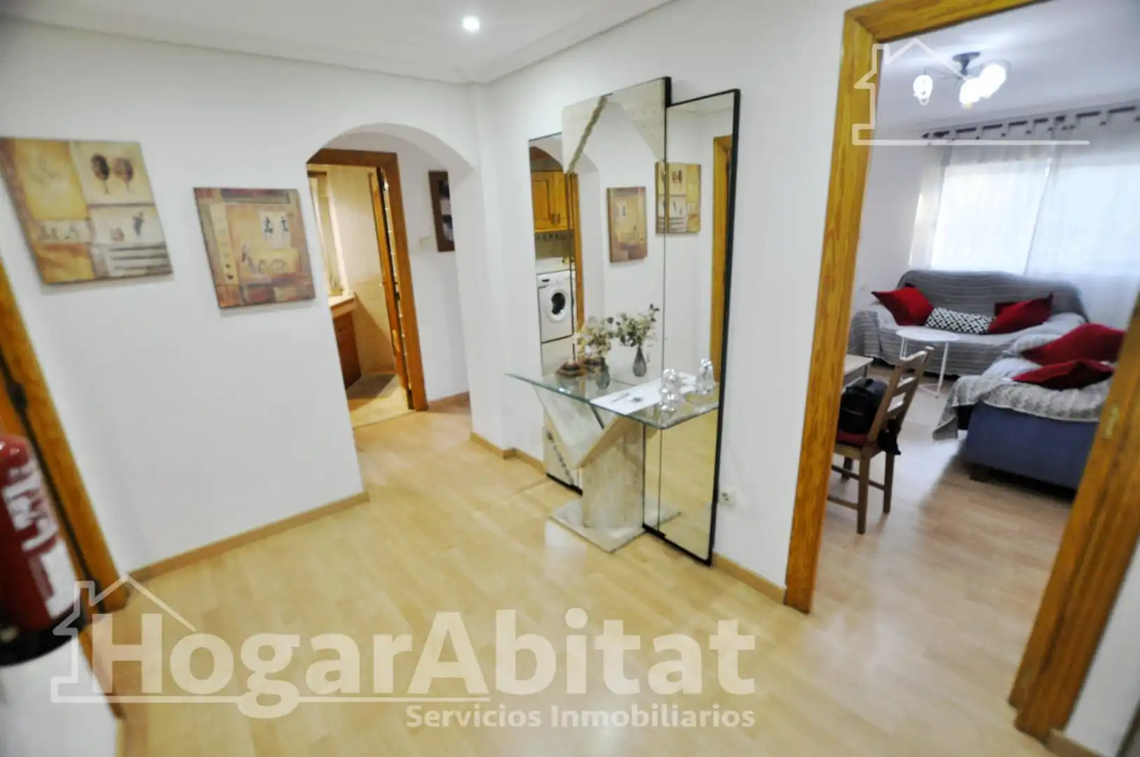Schlafzimmer von Wohnung zum Verkauf in Valencia mit Klimaanlage, Parkett und Terrasse