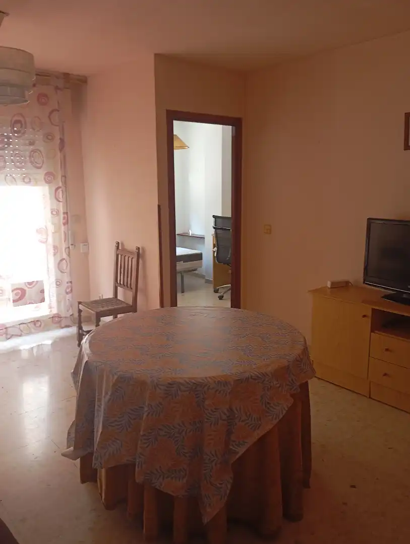 Menjador de Pis en venda en Granada amb Terrassa, Moblat i Forn