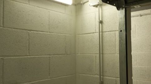 Foto 3 de Trastero de alquiler en Carrer de la Serra del Montsec, 27, Montesa, Esplugues de Llobregat