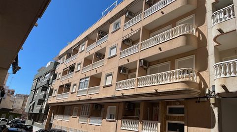 Foto 2 de Apartamento en venta en Carrer Rodrigo de Triana, 3, Pueblo, Guardamar del Segura