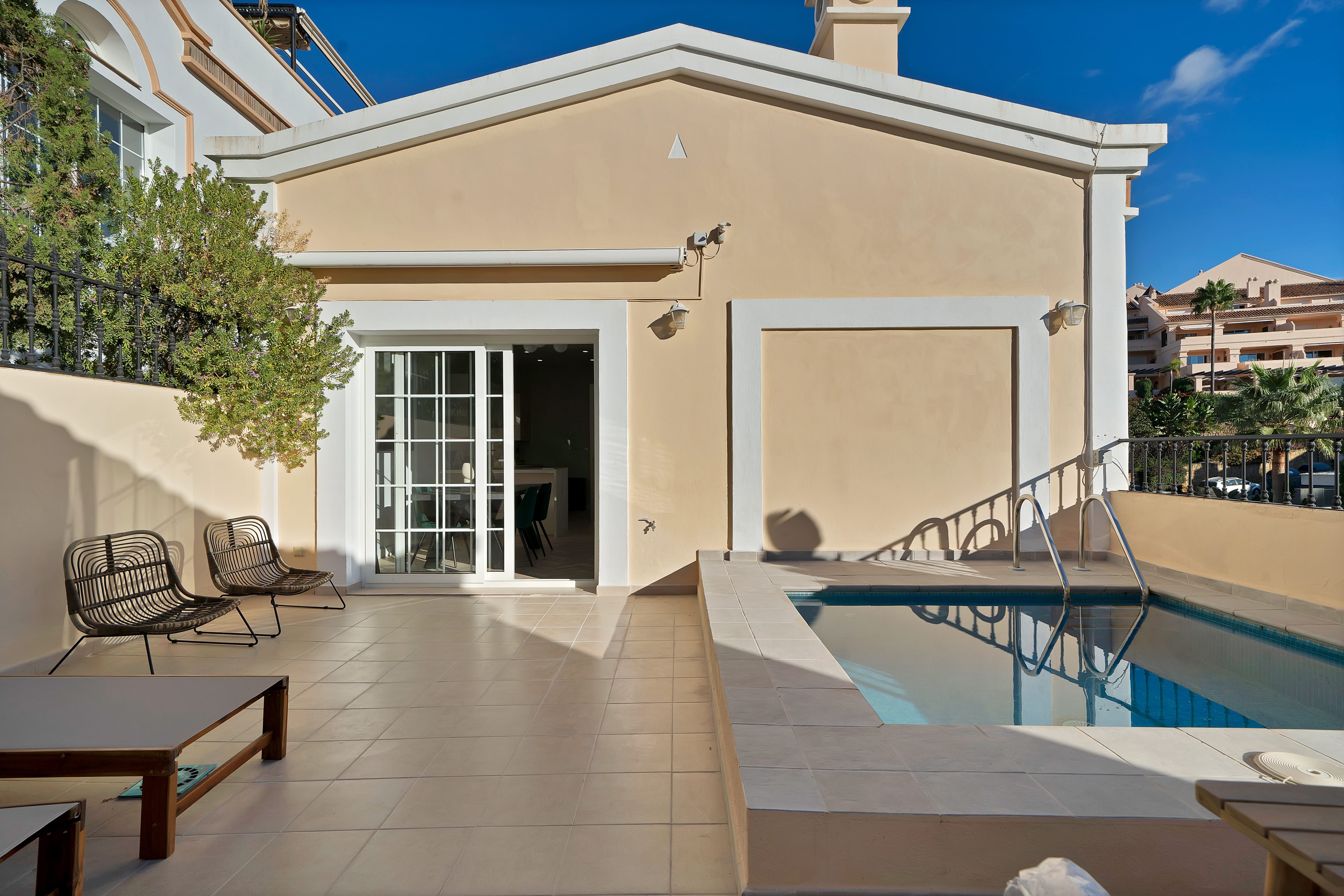 Terrace of Single-family semi-detached for sale in Marbella  with Heating, Parquet flooring and Terrace