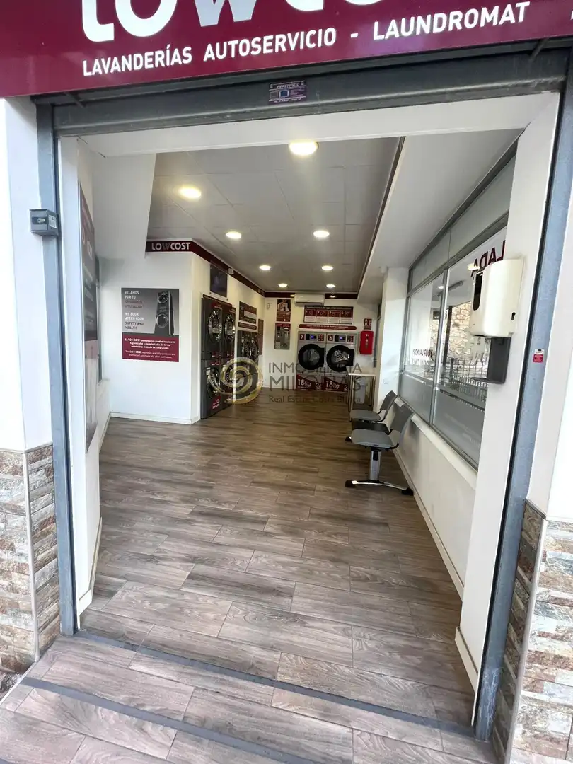 Local en venta en Finestrat