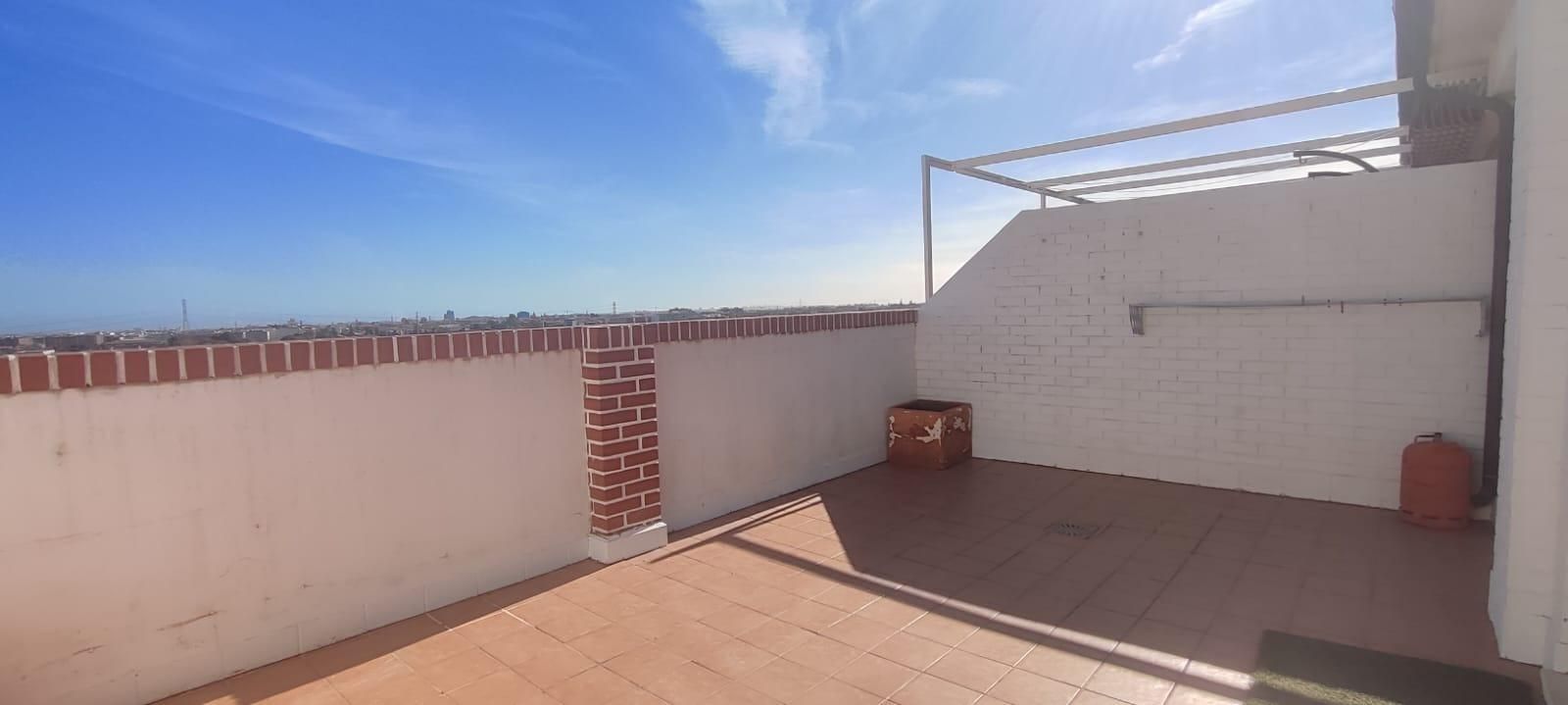 Terrassa de Àtic de lloguer en Paiporta amb Aire condicionat, Calefacció i Parquet