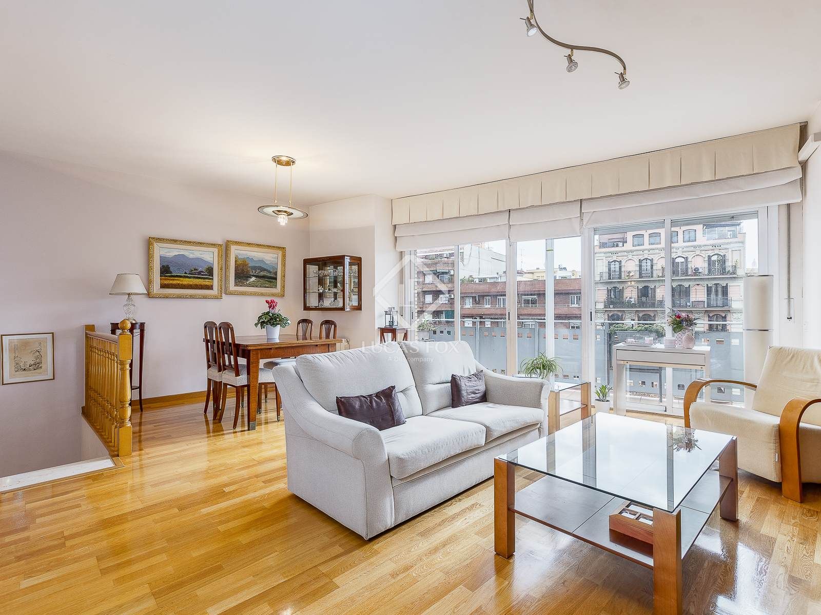 Living room of Attic for sale in  Barcelona Capital  with Air Conditioner, Heating and Parquet flooring