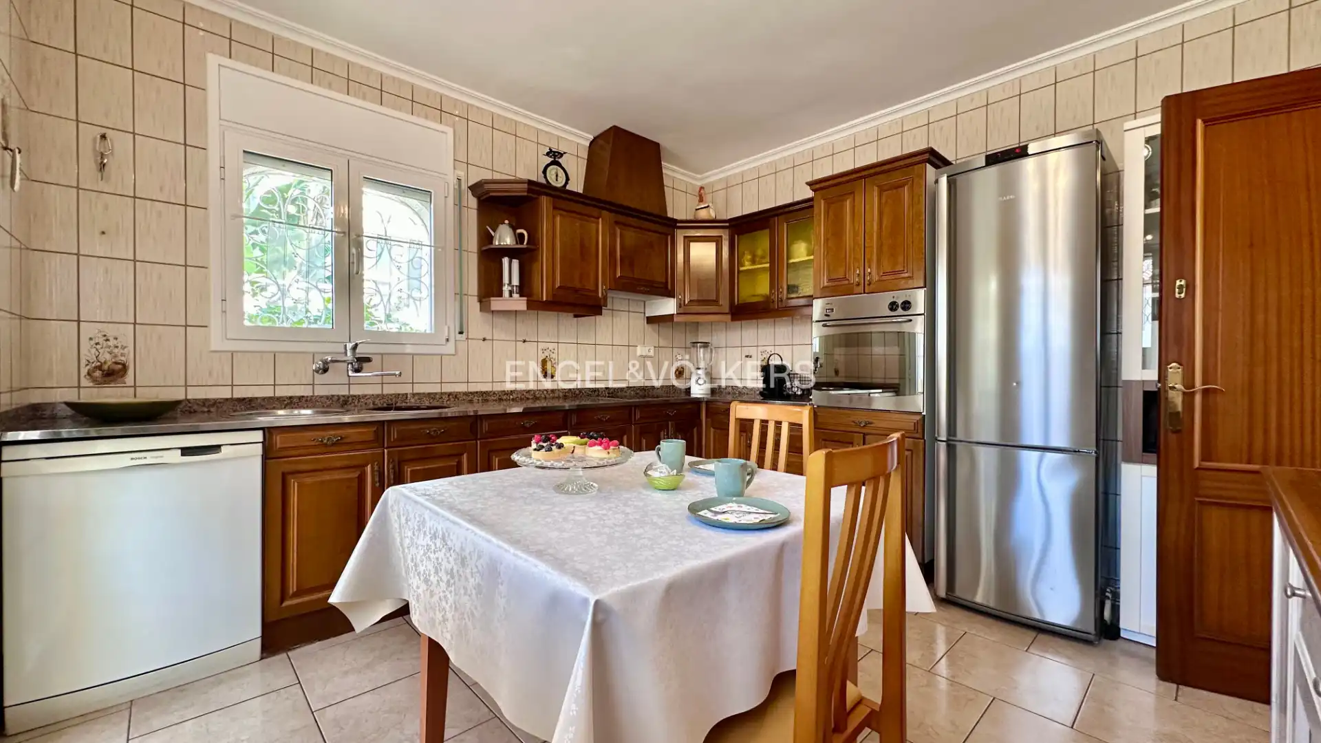 Cocina de Casa o chalet en venta en Mont-roig del Camp con Aire acondicionado, Calefacción y Jardín privado