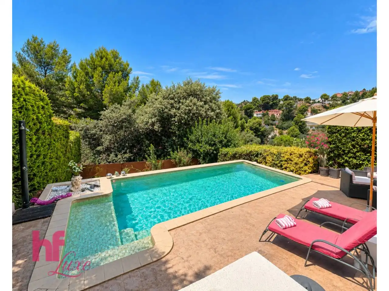 Swimming pool of Houses for sale in Rubí  with Air Conditioner, Heating and Private garden